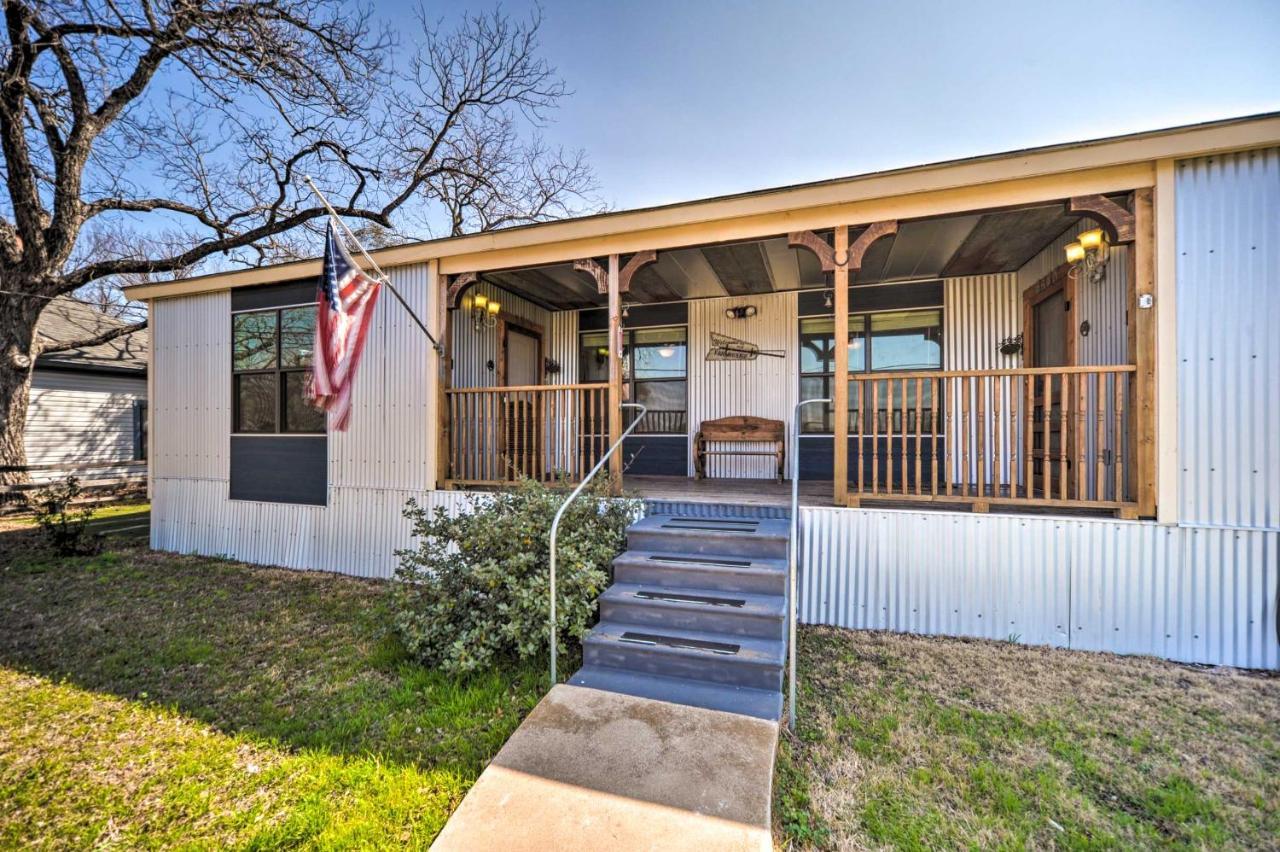 Fredricksburg Vacation Rental At The Loft! Fredericksburg Exterior photo